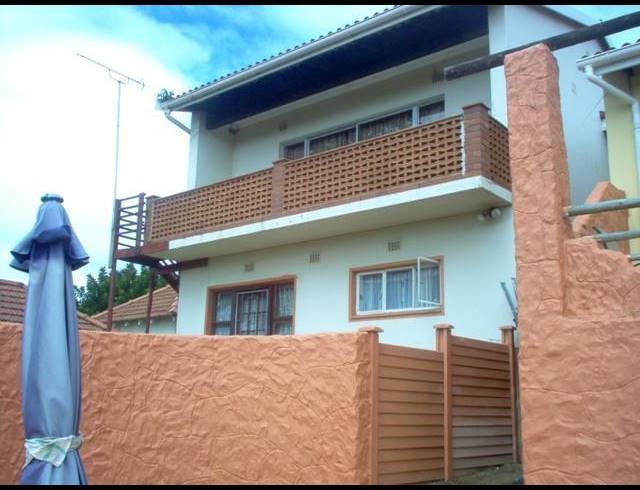 2 BEDROOM HOUSE FOR SALE IN UMKOMAAS